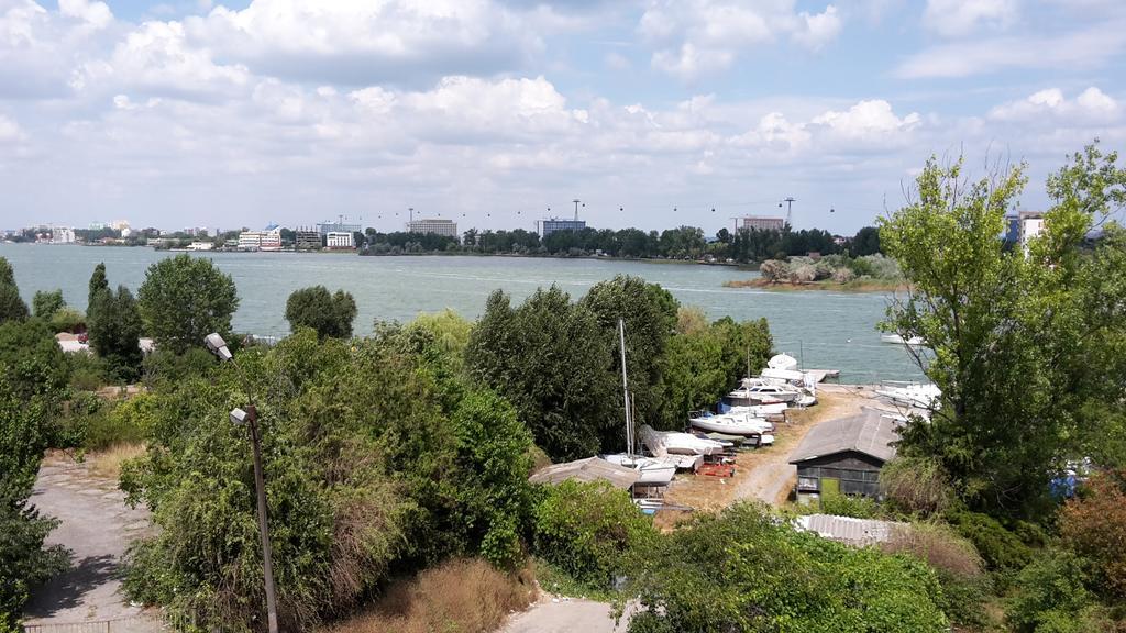 Antos Deluxe Apartment Constanţa Exteriér fotografie